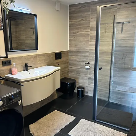 Ambiente 1 アパート *